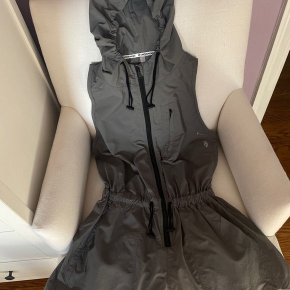 Free People Movement Hooded Utility Sleeveless Romper-NEW Without Tags - Picture 7 of 9